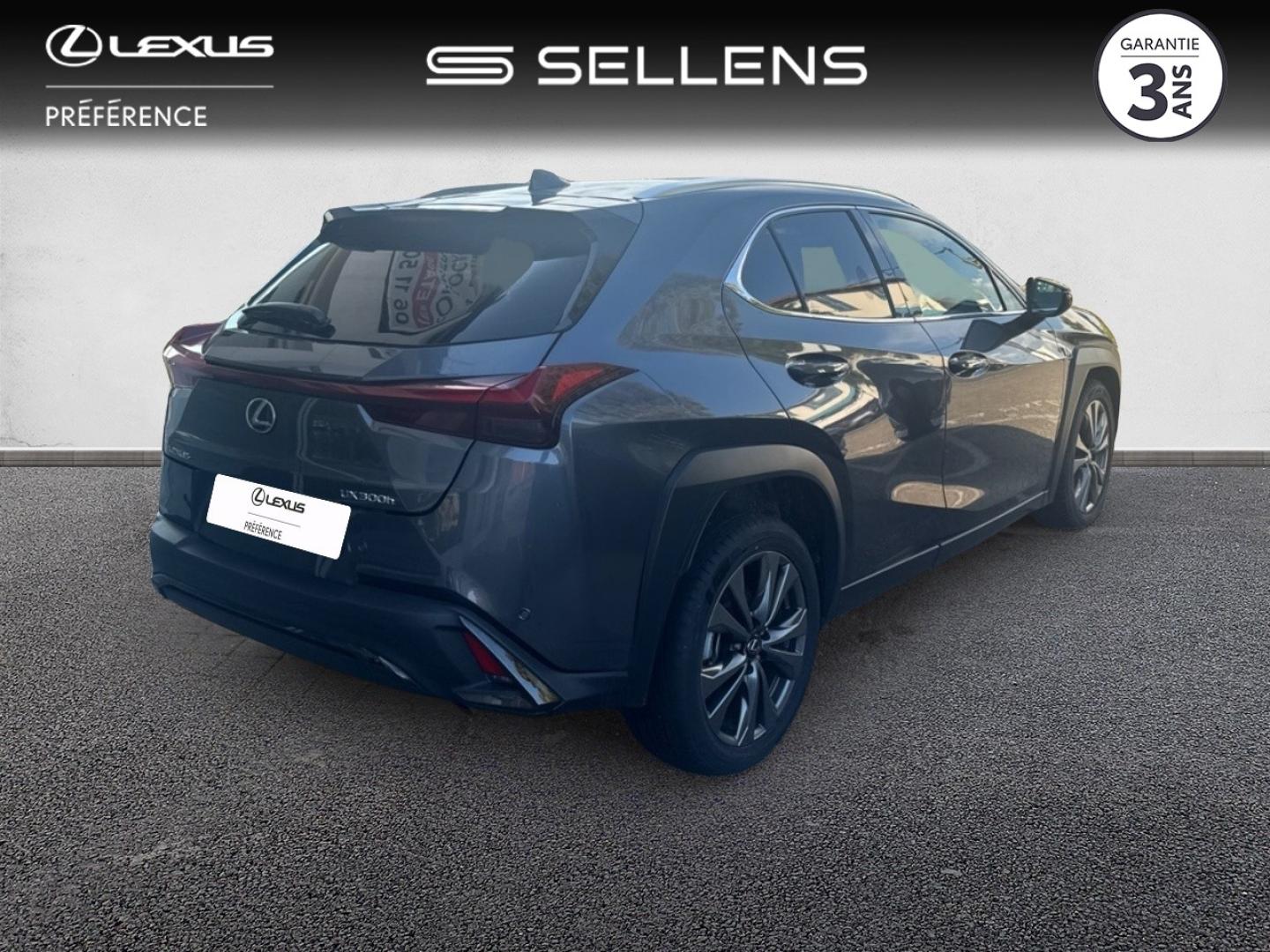 LEXUS UX 300h F SPORT Design 2WD MC25 - photo 17