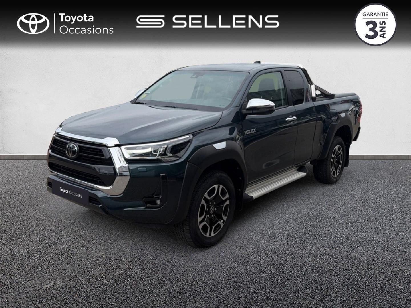 Photo TOYOTA Hilux 2.4 D-4D 150ch X-Tra Cabine Lounge 4WD BVA RC23