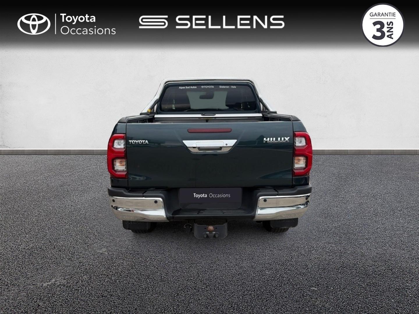 TOYOTA Hilux 2.4 D-4D 150ch X-Tra Cabine Lounge 4WD BVA RC23 - photo 4