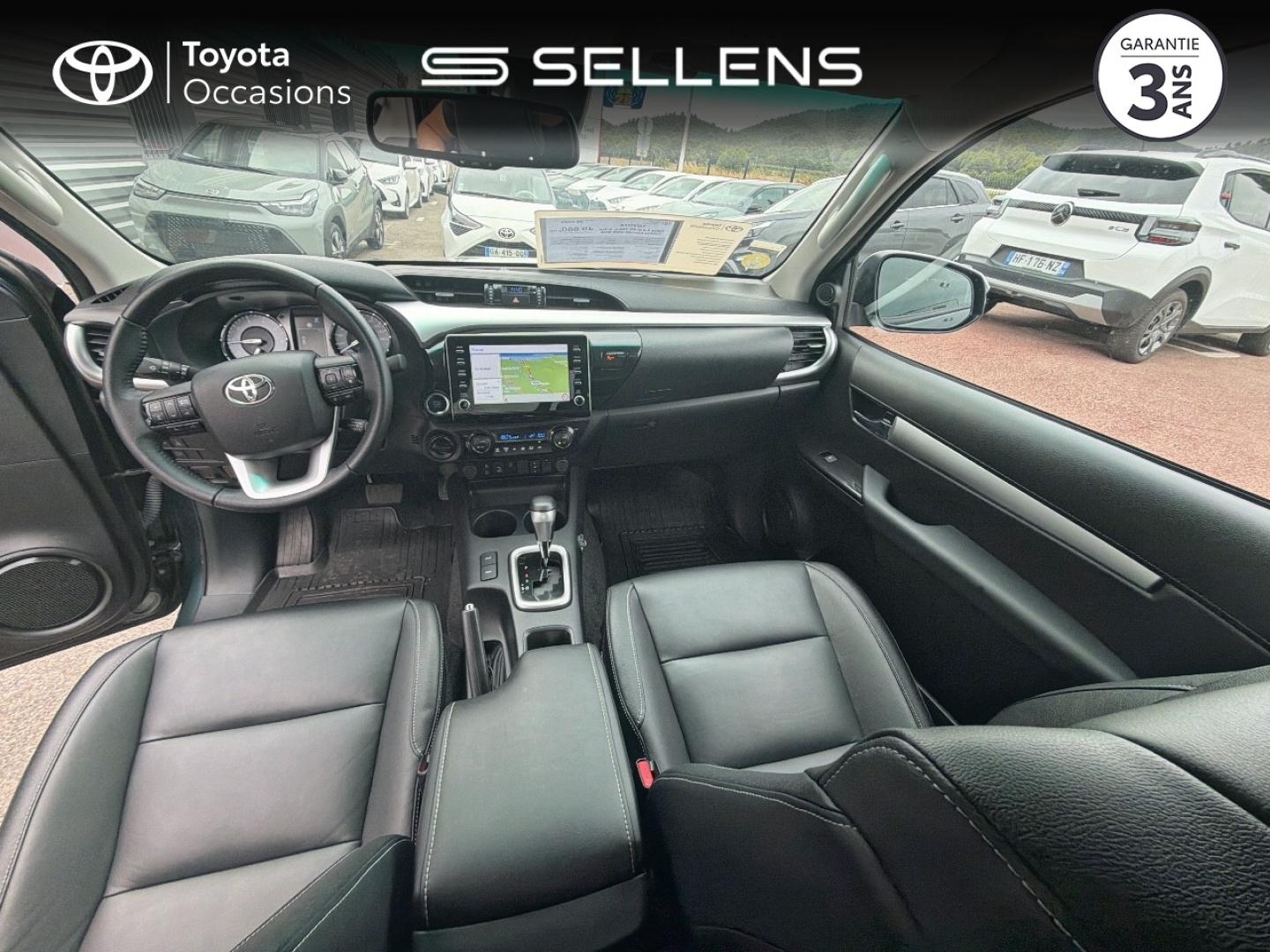 TOYOTA Hilux 2.4 D-4D 150ch X-Tra Cabine Lounge 4WD BVA RC23 - photo 8