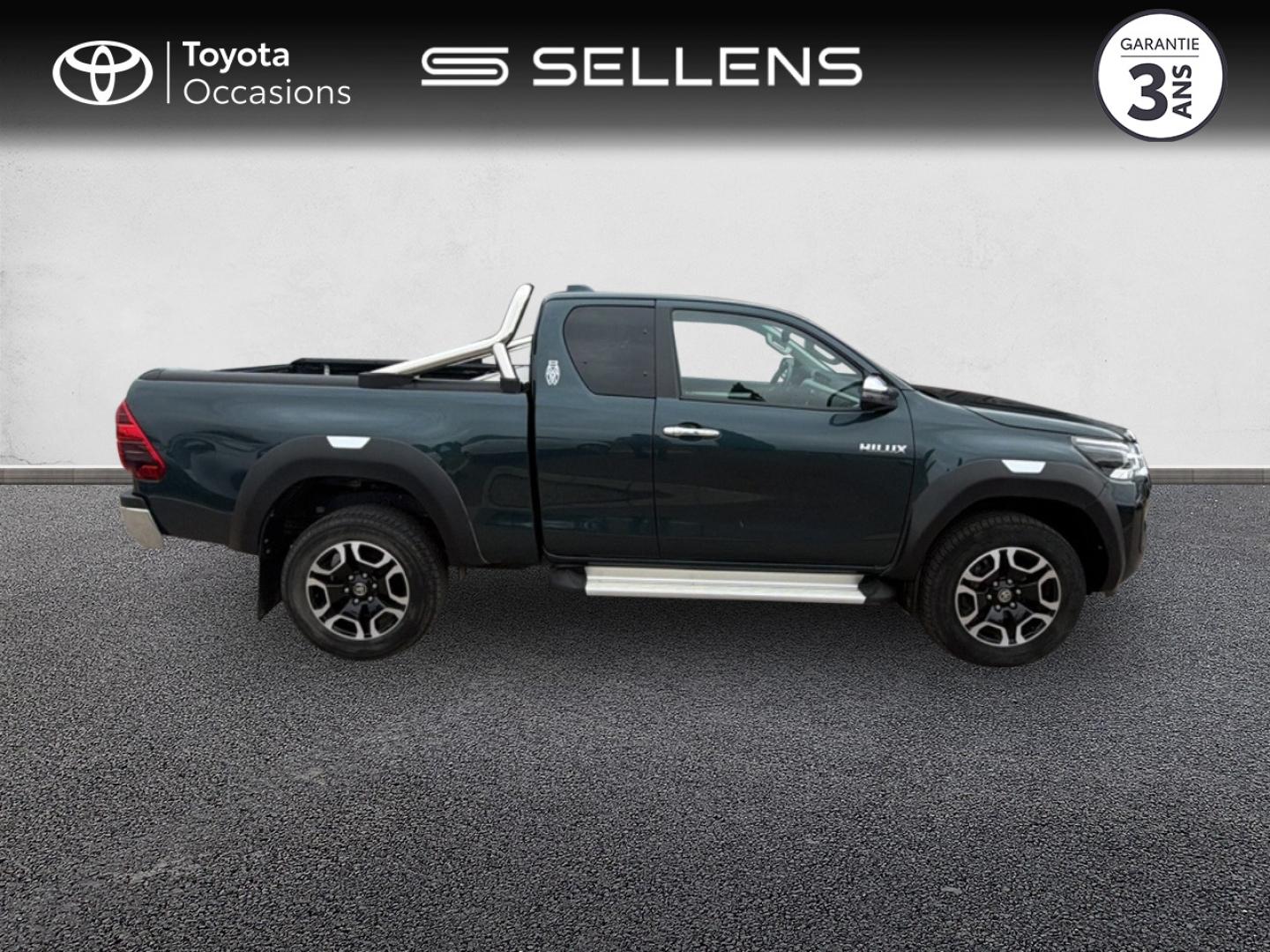 TOYOTA Hilux 2.4 D-4D 150ch X-Tra Cabine Lounge 4WD BVA RC23 - photo 17