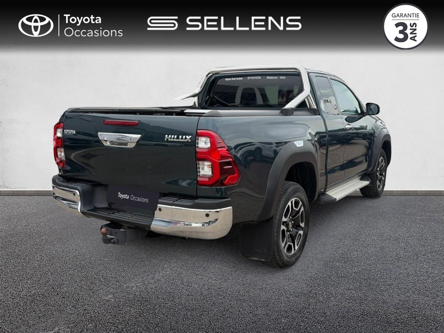 TOYOTA Hilux 2.4 D-4D 150ch X-Tra Cabine Lounge 4WD BVA RC23 - photo 18