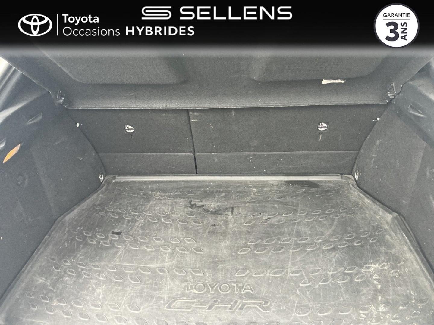 TOYOTA C-HR 2.0 Hybride 184ch Design Ultimate E-CVT - photo 10