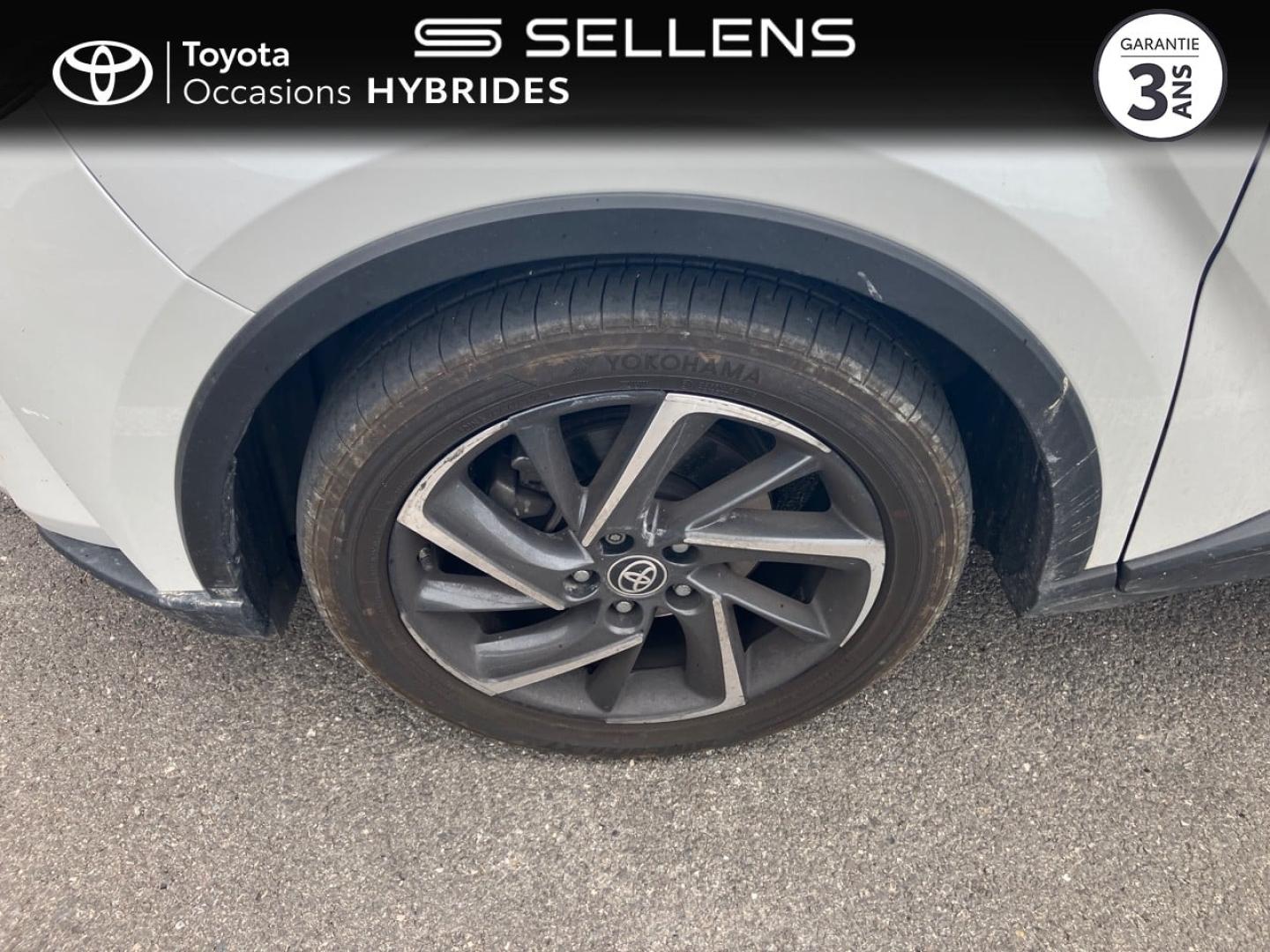 TOYOTA C-HR 2.0 Hybride 184ch Design Ultimate E-CVT - photo 16
