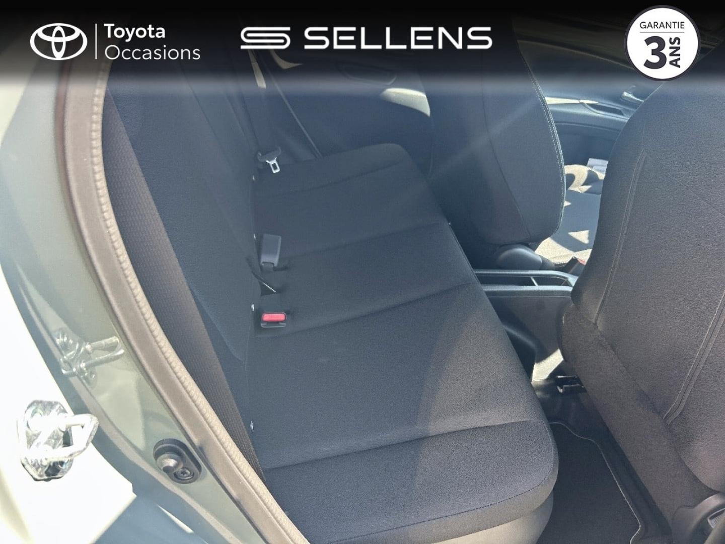 TOYOTA Aygo X 116h Graphic - photo 7