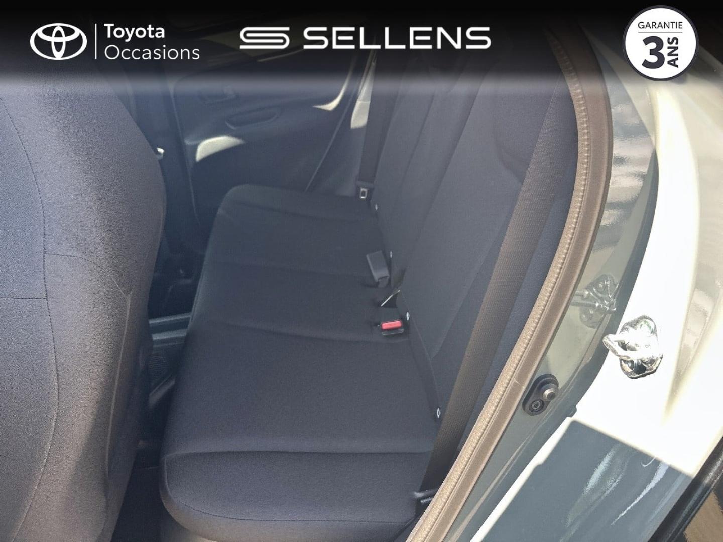 TOYOTA Aygo X 116h Graphic - photo 12