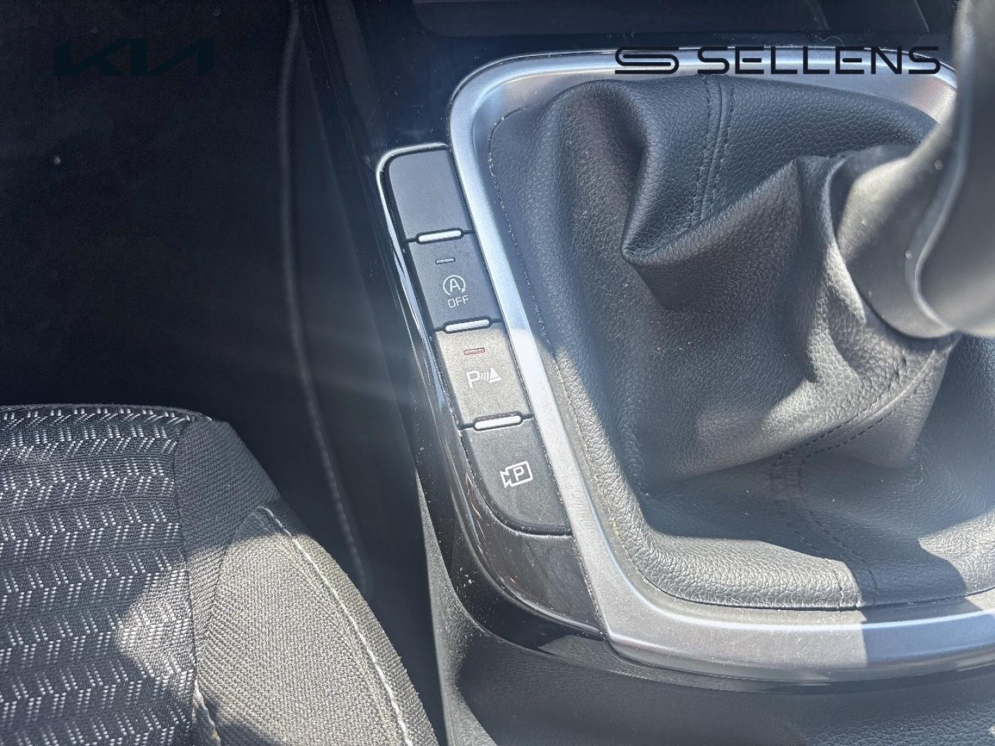 KIA Ceed 1.0 T-GDI 120ch Active - photo 12