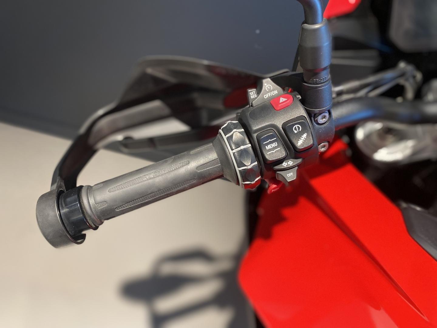 BMW F F 900 XR 2025 - photo 10