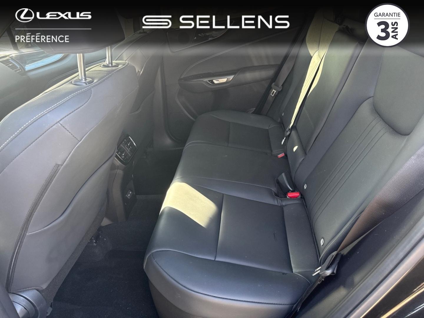 LEXUS NX 350h Pack Business 2WD MY24 - photo 12