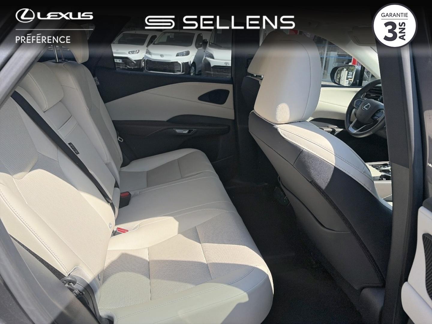 LEXUS RX 450h+ Luxe 4WD MY25 - photo 13