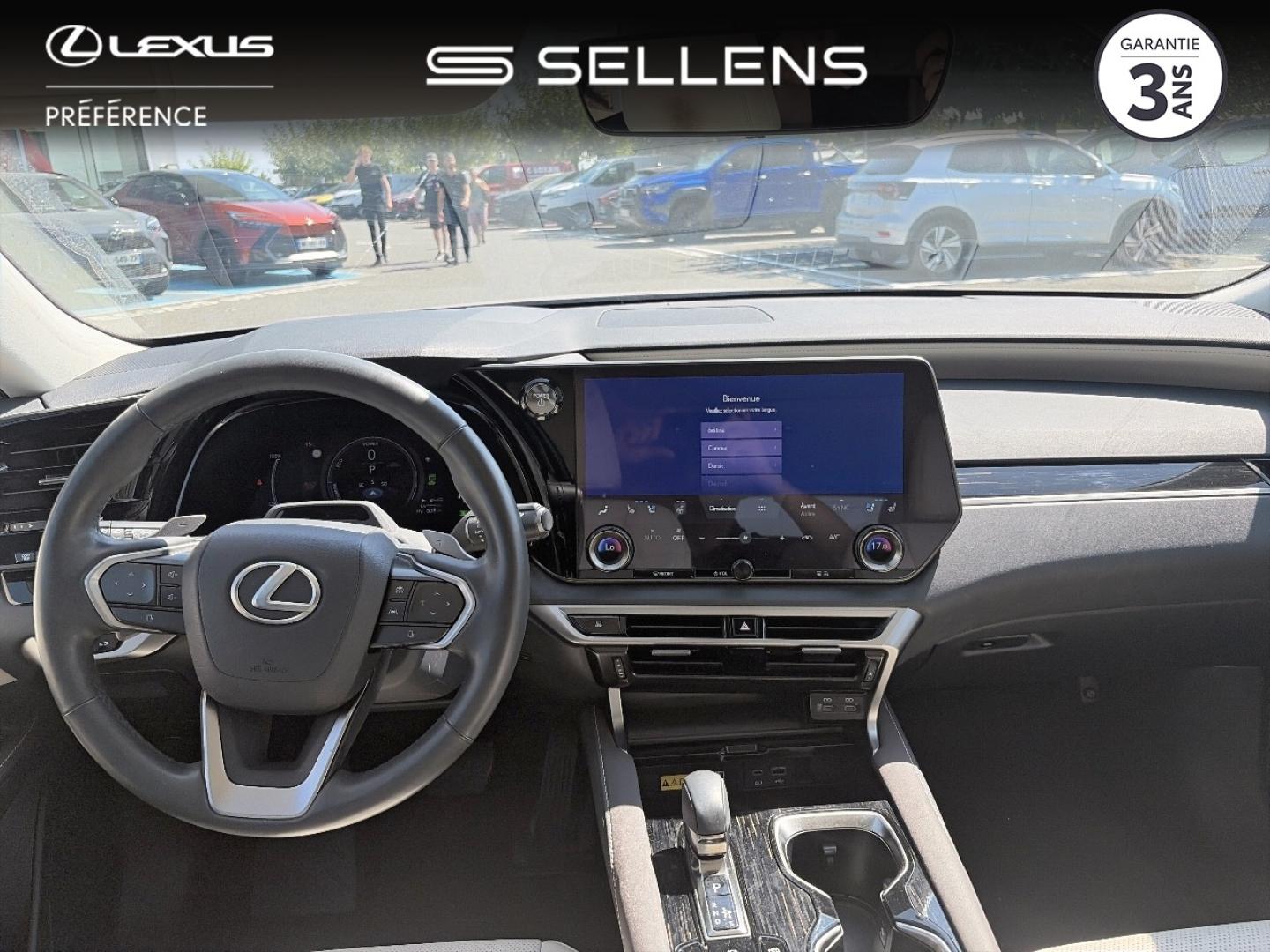 LEXUS RX 450h+ Luxe 4WD MY25 - photo 14