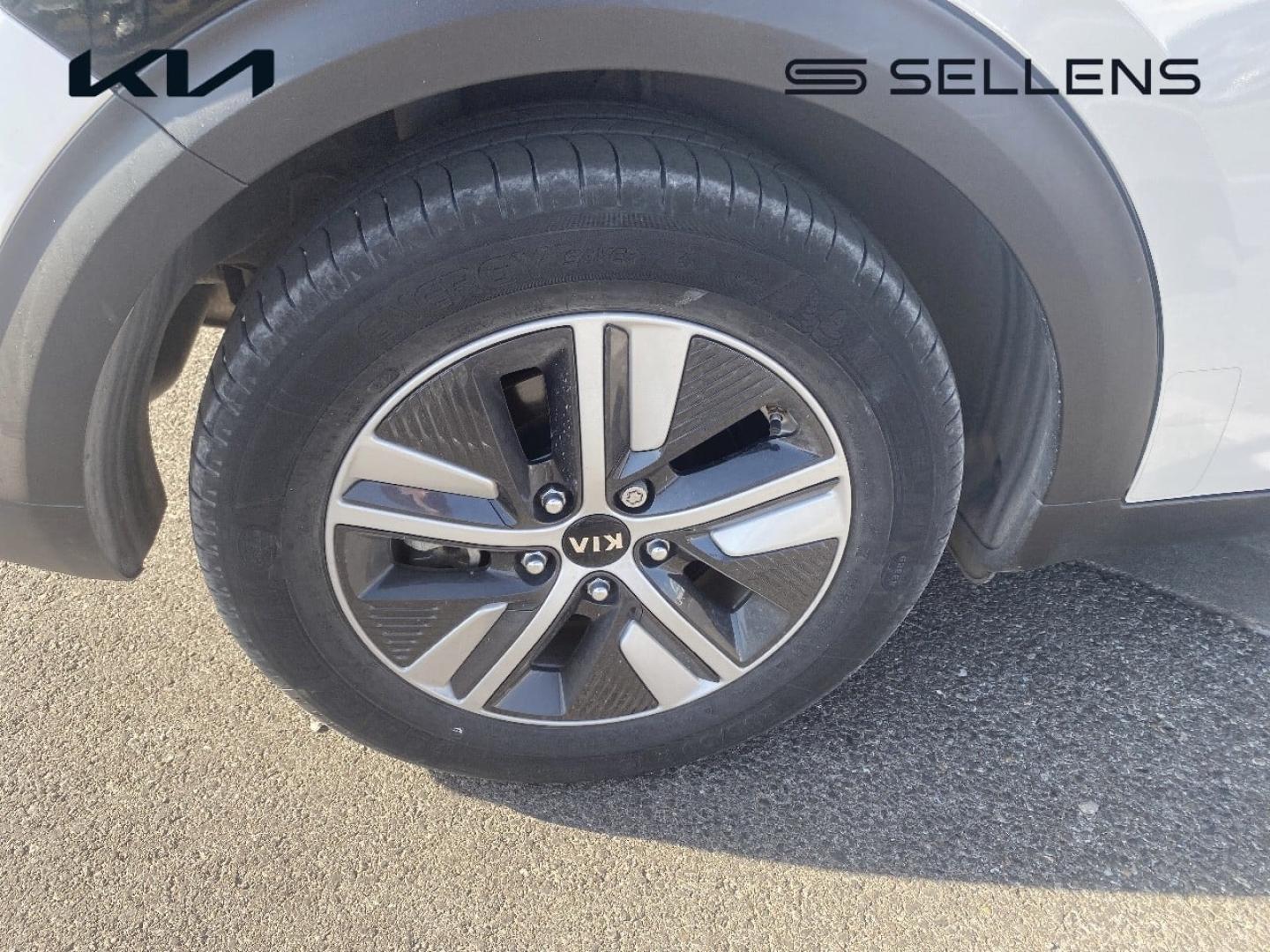 KIA Niro 1.6 GDi 105ch ISG + Plug-In 60.5ch Active DCT6 MY22 - photo 16