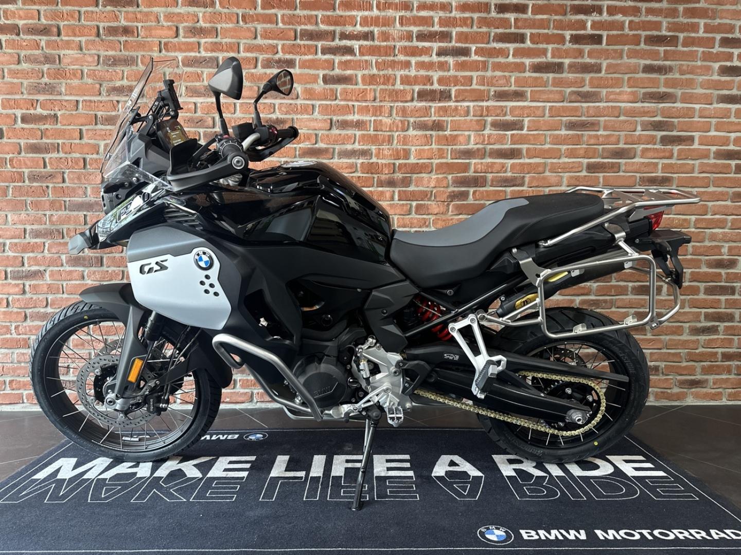 BMW F F 900 GS Adventure - photo 5