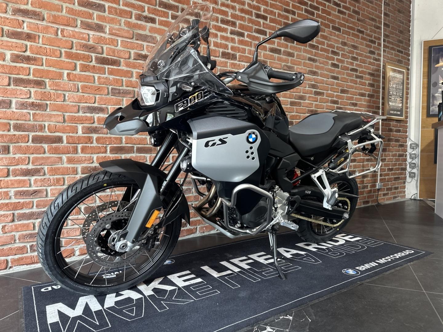 BMW F F 900 GS Adventure - photo 6