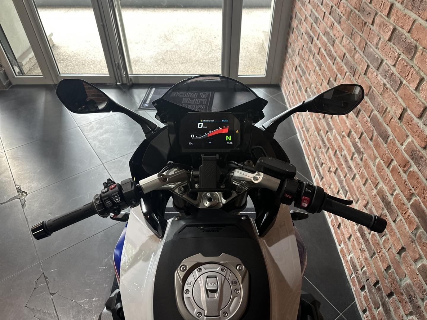 BMW R R 1300 RS - photo 8