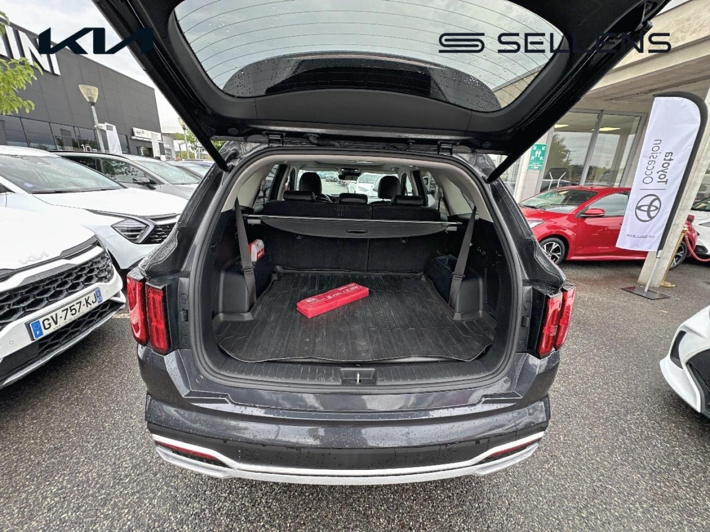 KIA Sorento 1.6 T-GDi 265ch PHEV Design BVA6 4x4 7 places - photo 4