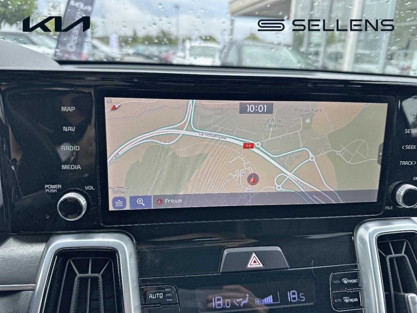 KIA Sorento 1.6 T-GDi 265ch PHEV Design BVA6 4x4 7 places - photo 15