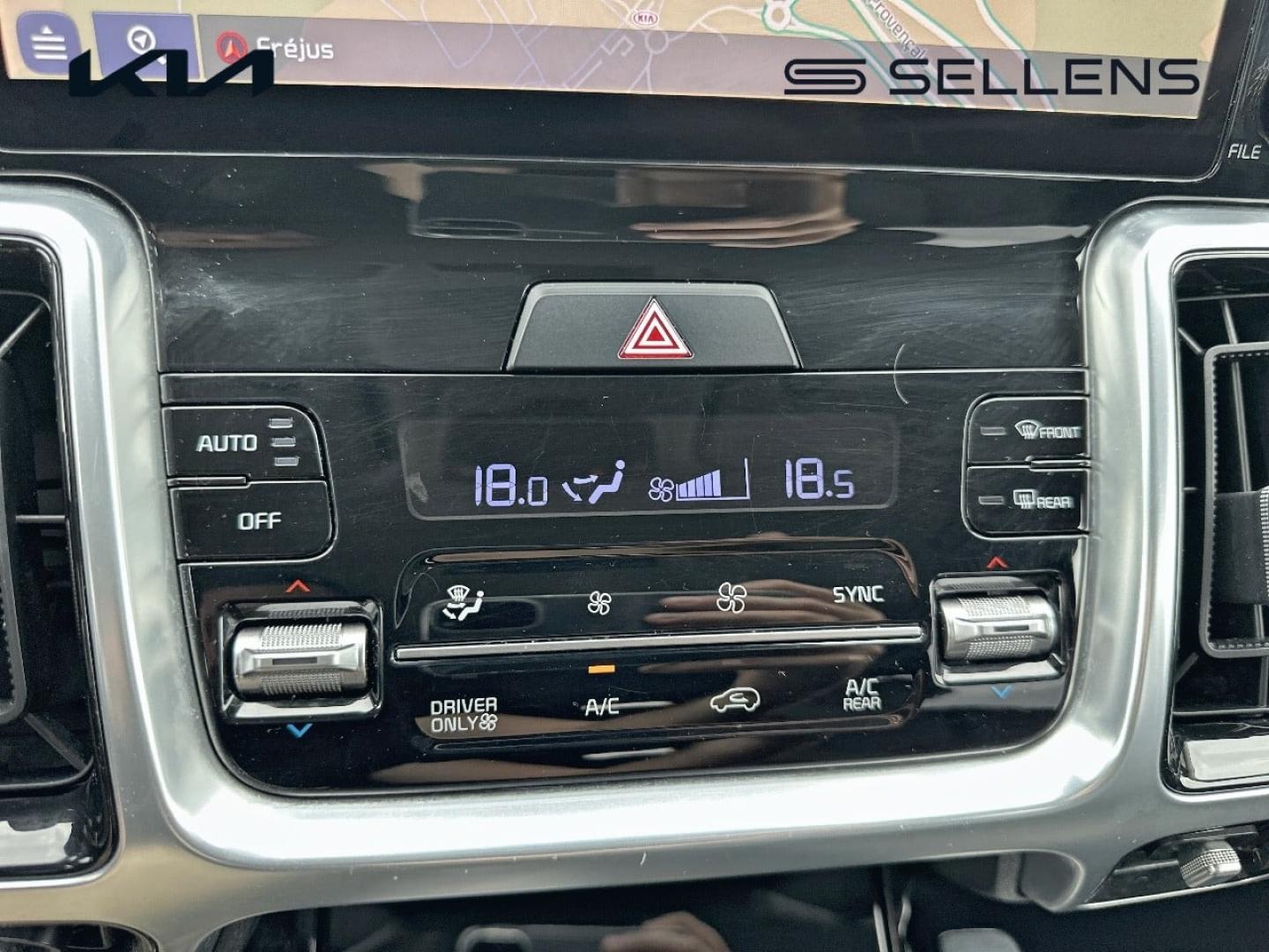 KIA Sorento 1.6 T-GDi 265ch PHEV Design BVA6 4x4 7 places - photo 19