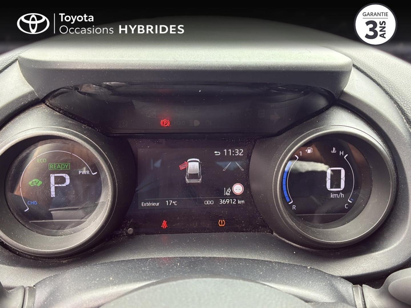 TOYOTA Yaris Cross 116h Design AWD-i MY22 - photo 14