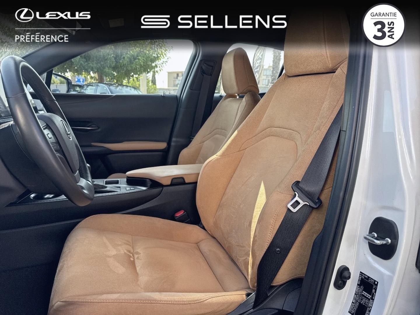 LEXUS UX 250h Pack 2WD - photo 11