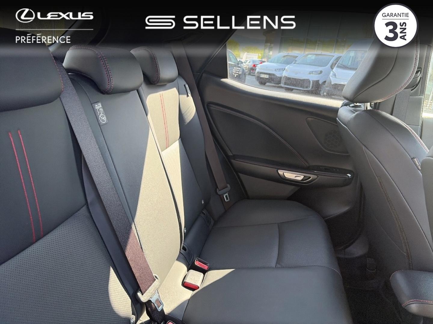 LEXUS LBX 1.5 136ch Emotion 2WD - photo 13
