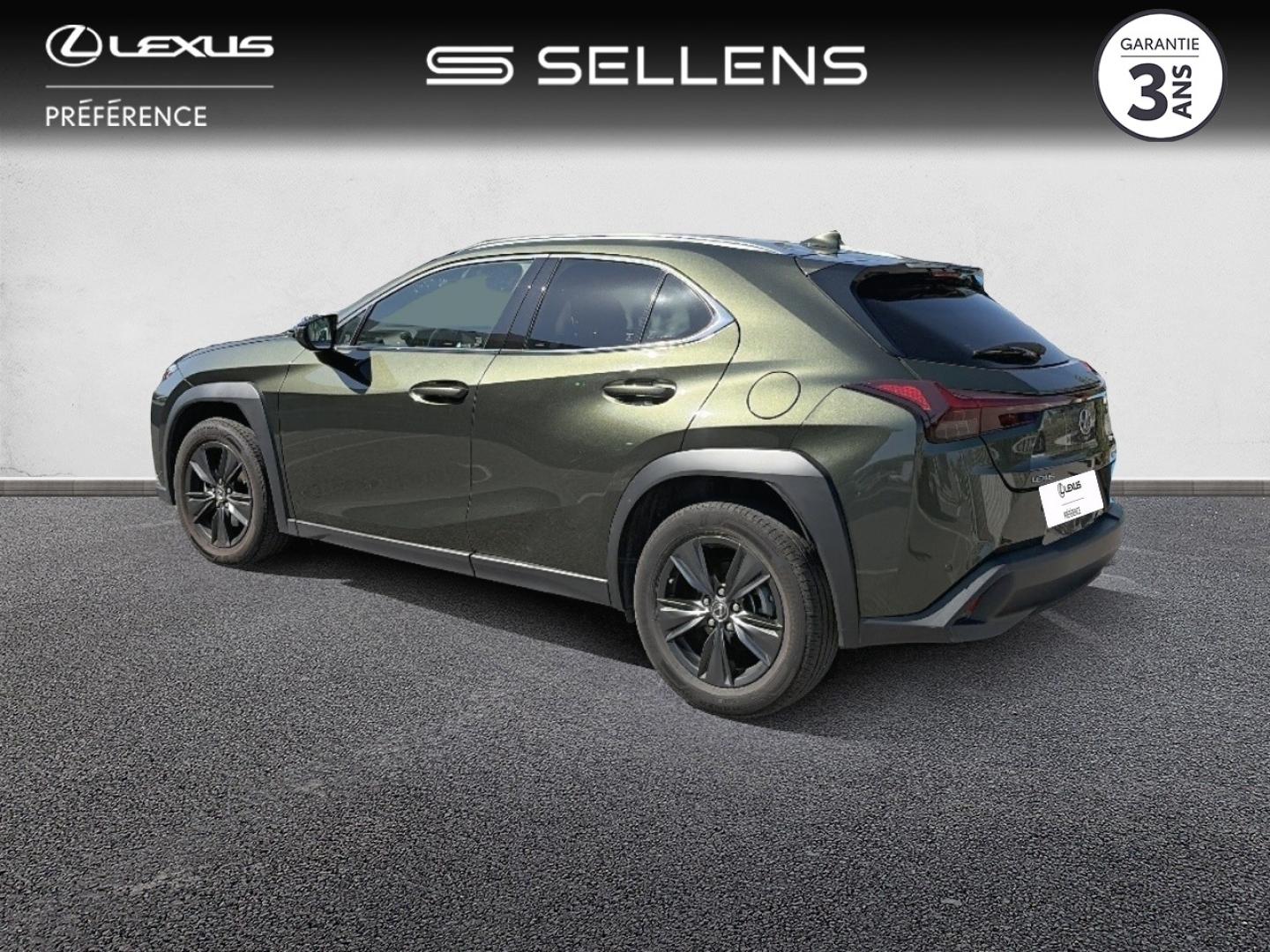 LEXUS UX 250h 2WD Luxe Plus MY22 - photo 2