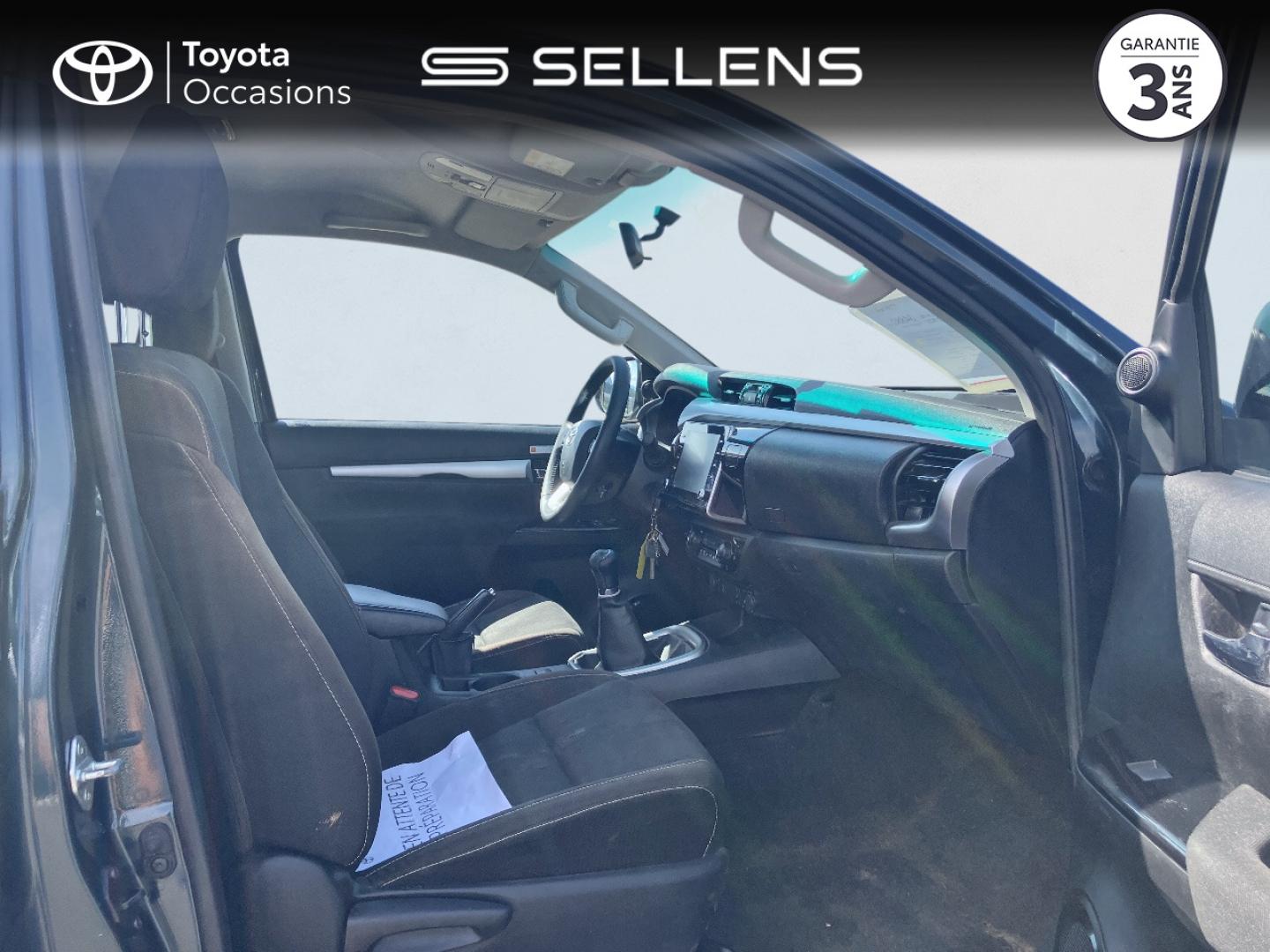 TOYOTA Hilux 2.4 D-4D 150ch X-Tra Cabine Légende 4WD RC23 - photo 6