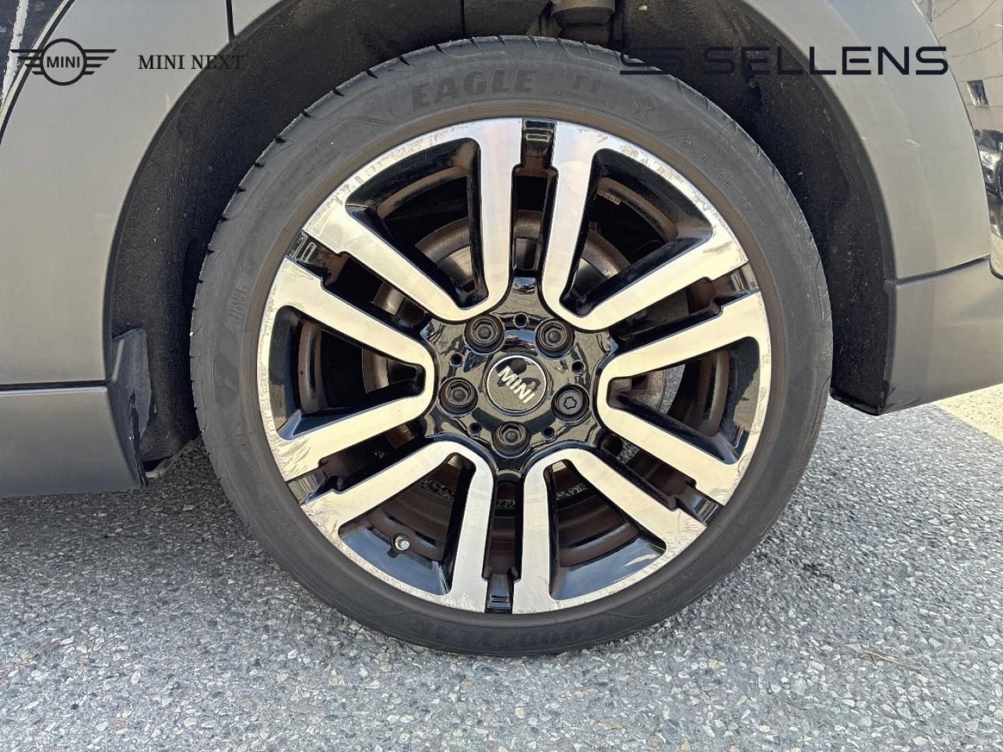 MINI Mini 5 Portes Cooper S 178ch  Edition Premium BVA7 - photo 8