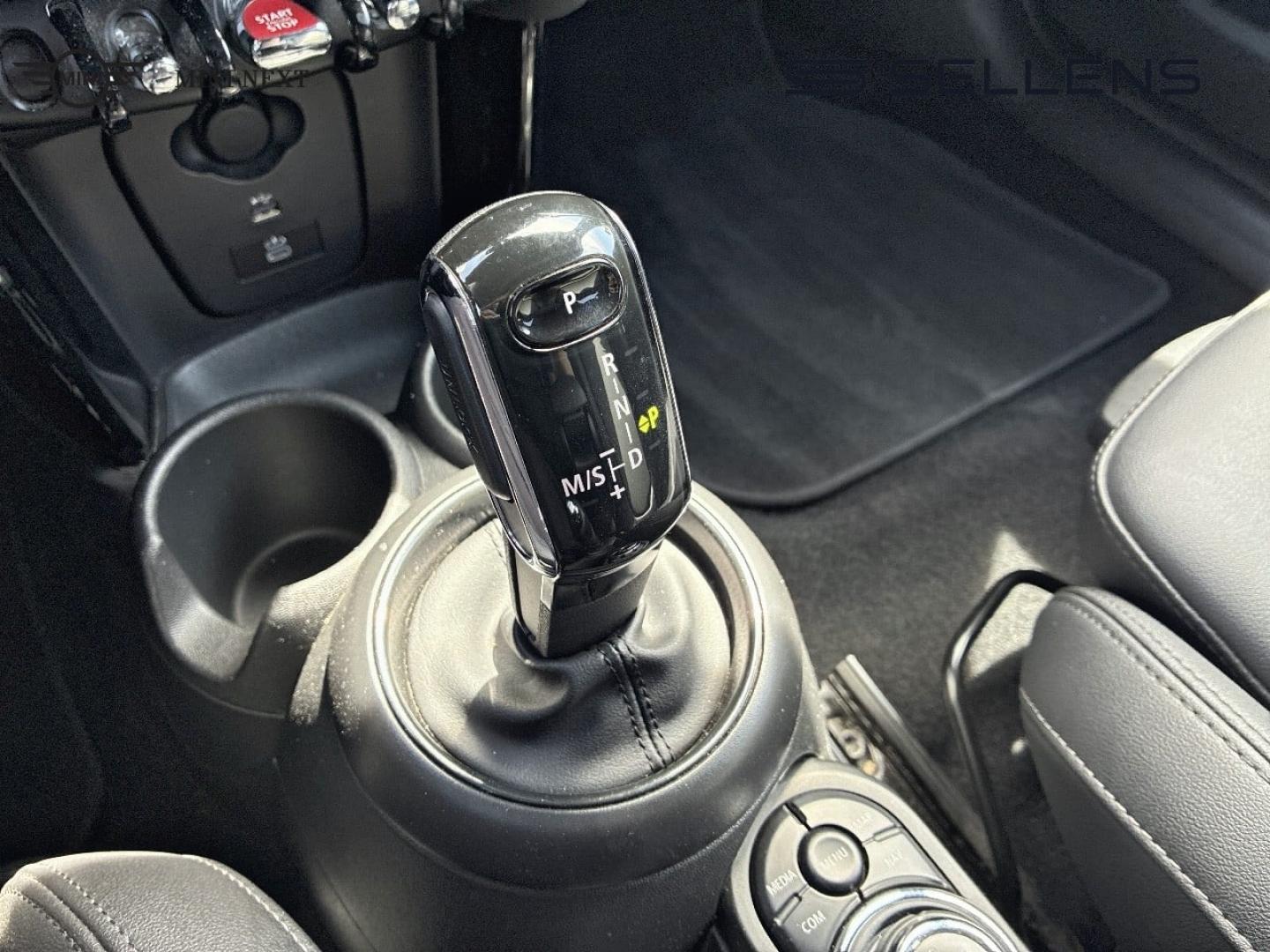 MINI Mini 5 Portes Cooper S 178ch  Edition Premium BVA7 - photo 14