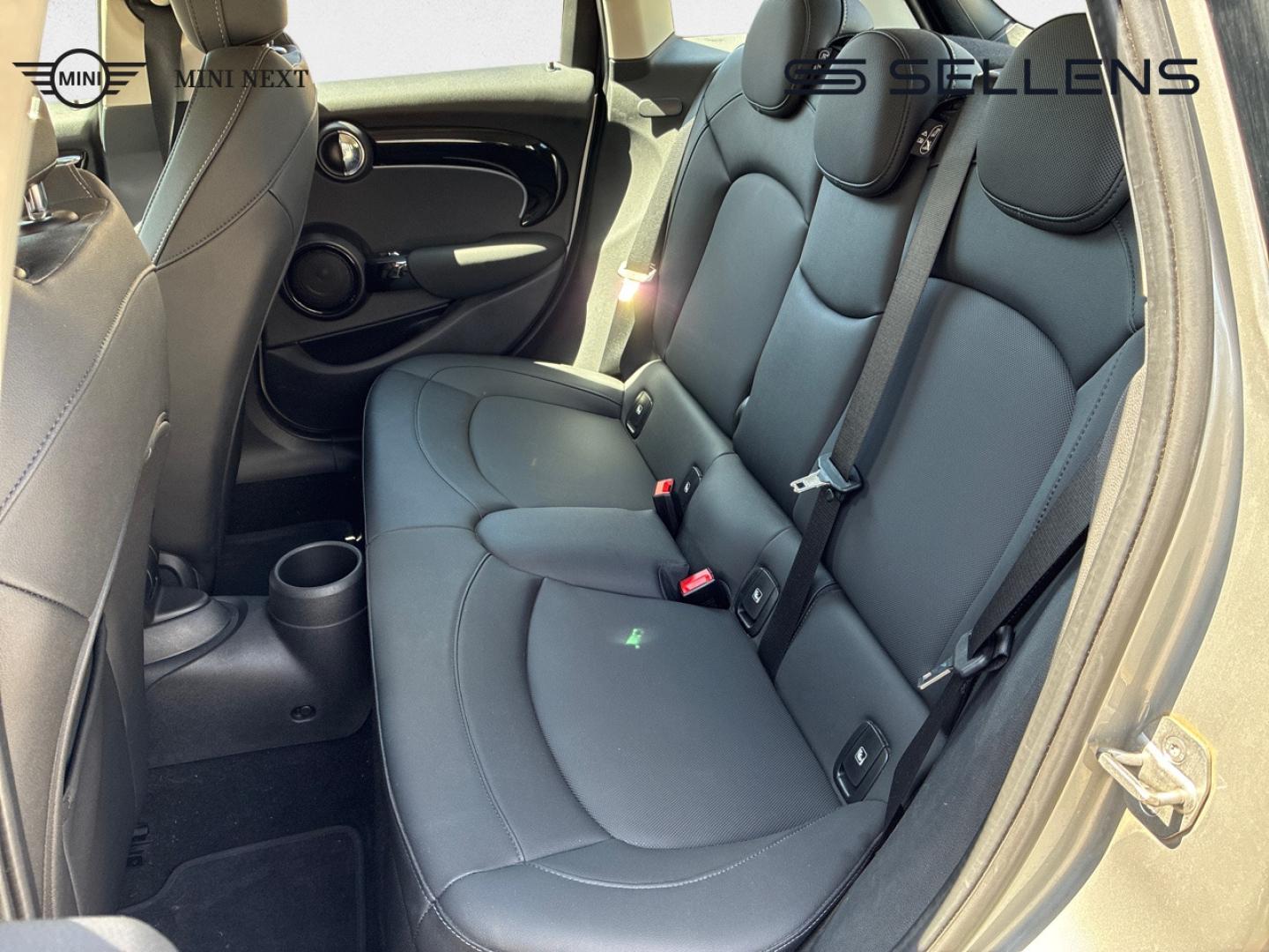 MINI Mini 5 Portes Cooper 136ch Edition Premium BVA7 - photo 12