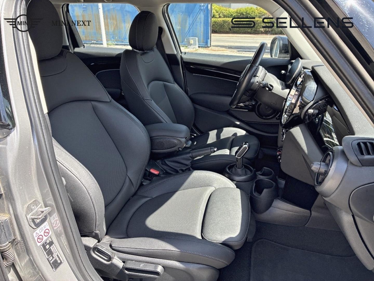 MINI Mini 5 Portes Cooper 136ch Edition Premium BVA7 - photo 20