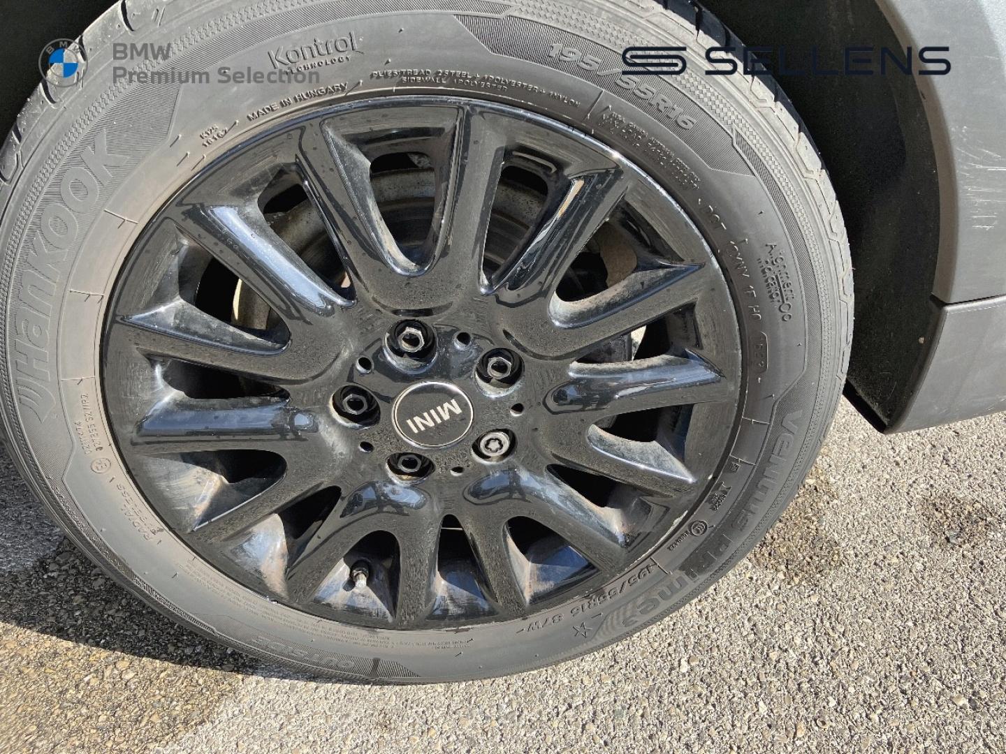 MINI Mini 5 Portes Cooper 136ch Edition Premium BVA7 - photo 18