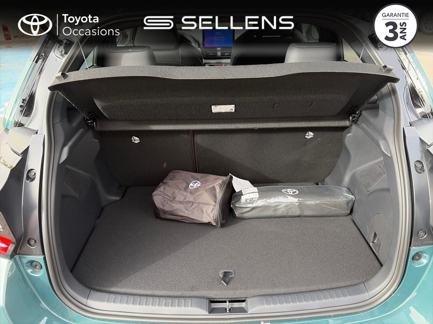 TOYOTA Yaris 130h Collection 5p MY25 - photo 10
