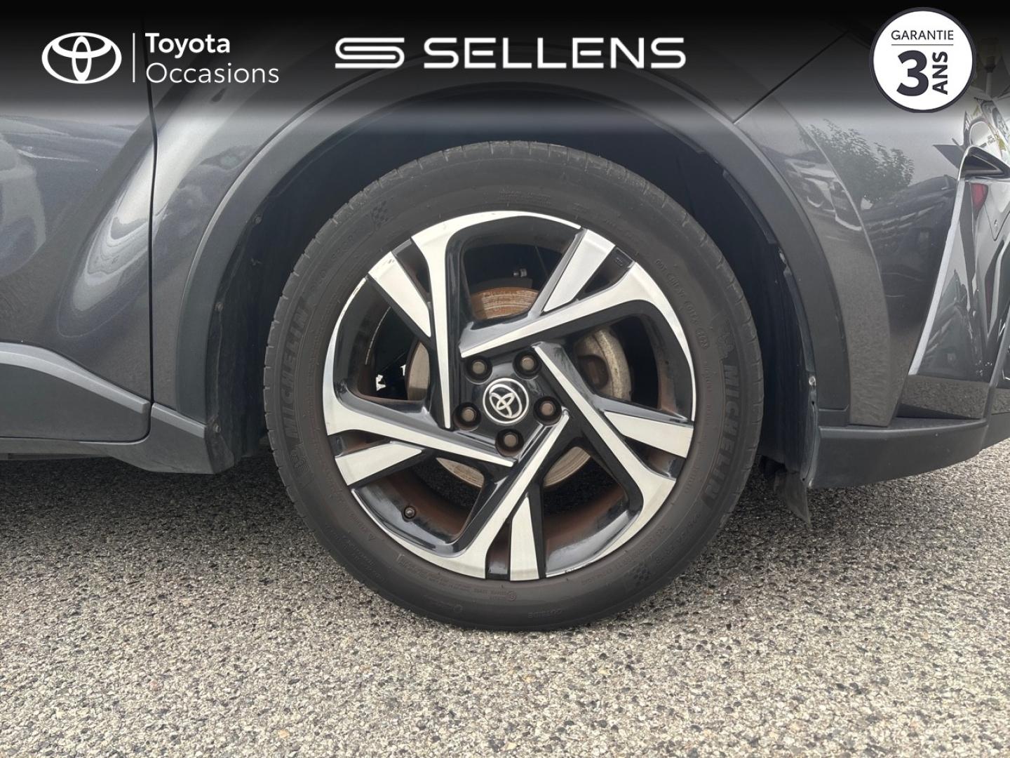 TOYOTA C-HR 1.8 Hybride 122ch Dynamic E-CVT - photo 16
