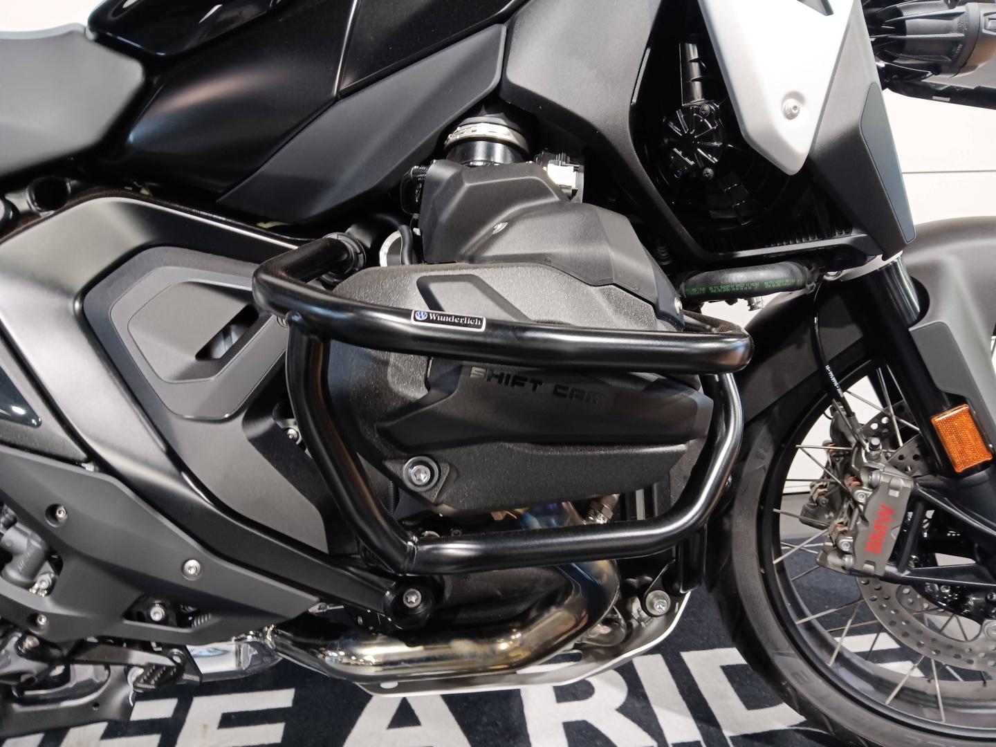 BMW R 1300 GS - photo 9