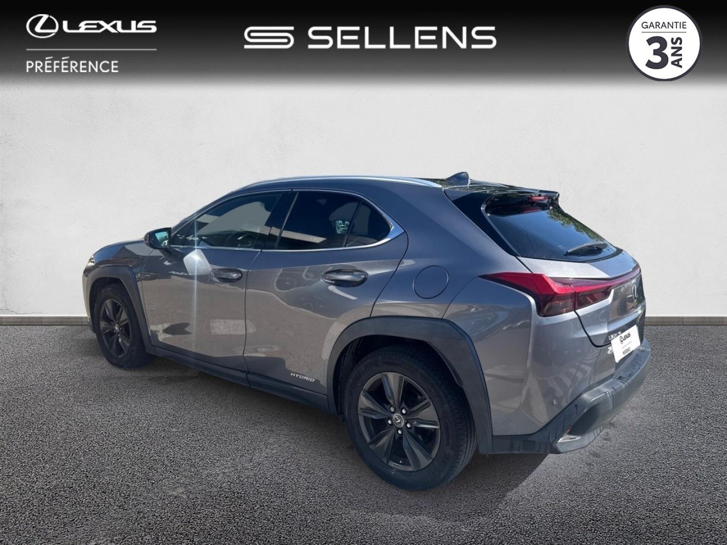 LEXUS UX 250h 4WD Luxe MY19 - photo 2