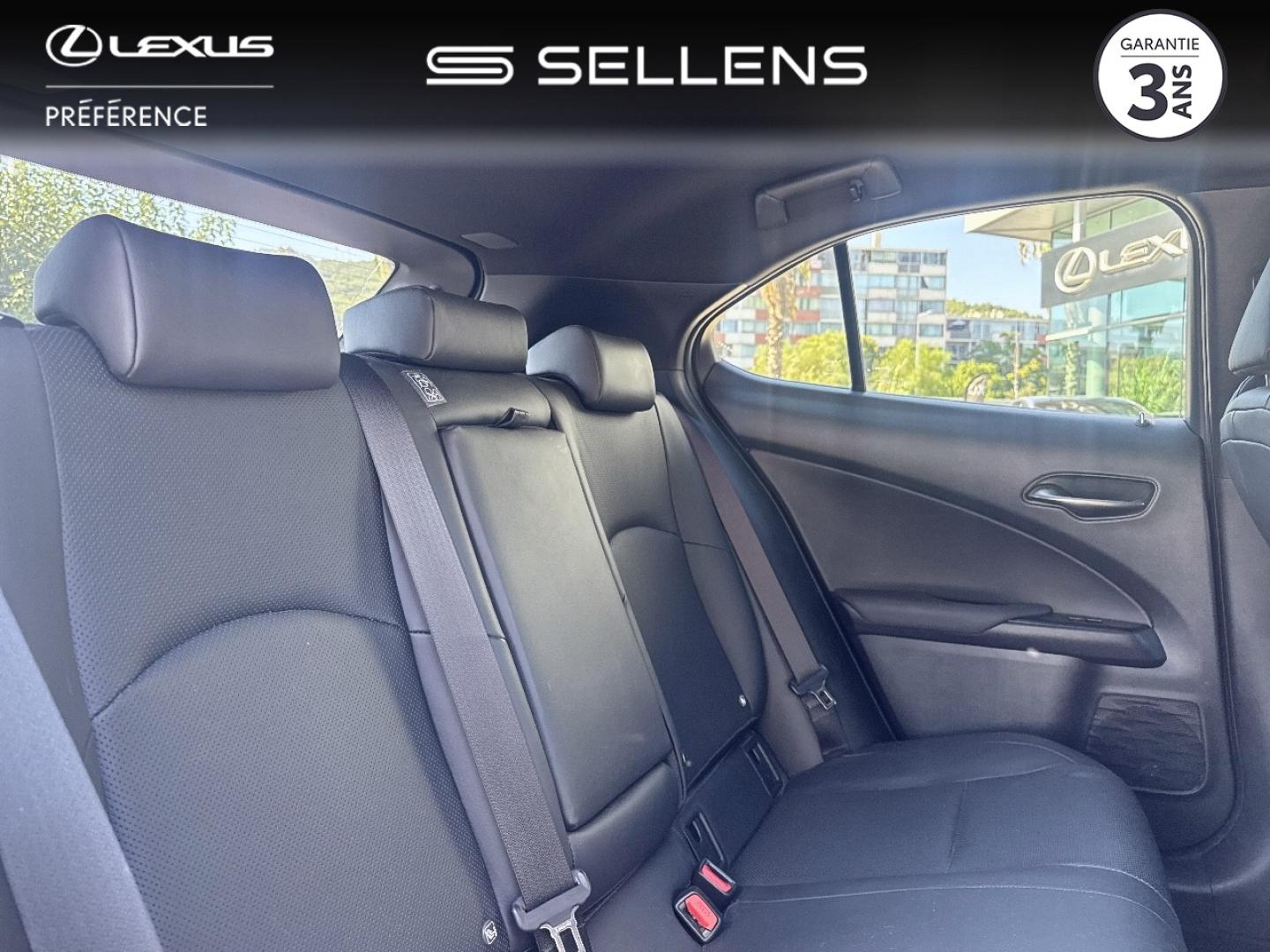 LEXUS UX 250h 4WD Luxe MY19 - photo 7