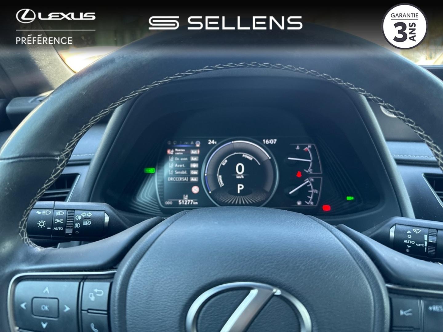 LEXUS UX 250h 4WD Luxe MY19 - photo 14