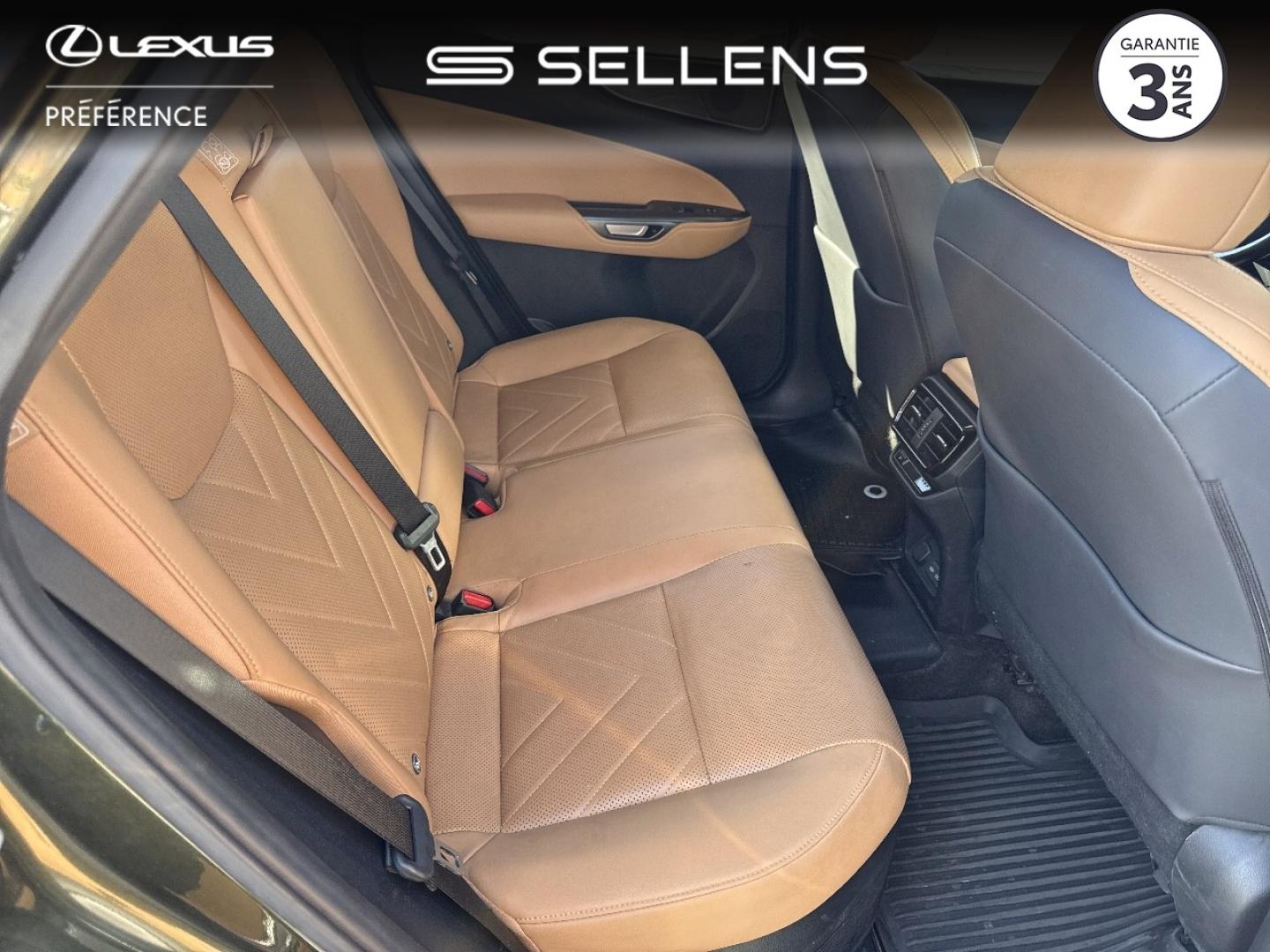 LEXUS NX 450h+ Executive 4WD - photo 7