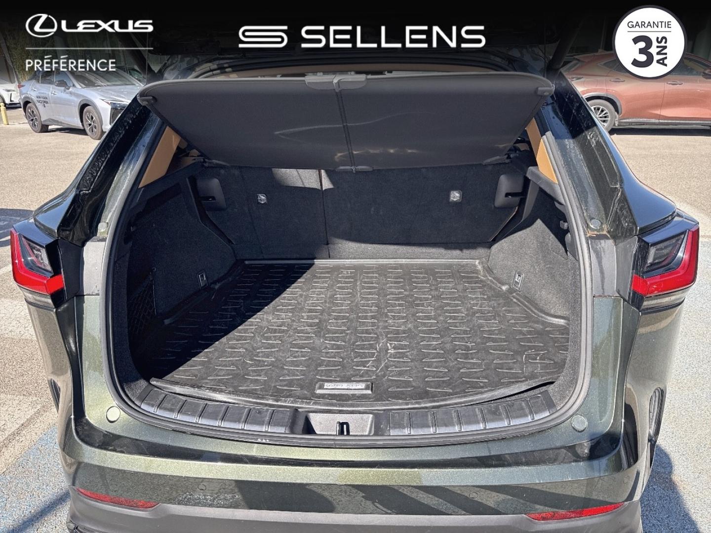 LEXUS NX 450h+ Executive 4WD - photo 10