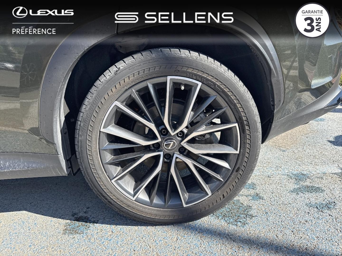 LEXUS NX 450h+ Executive 4WD - photo 16