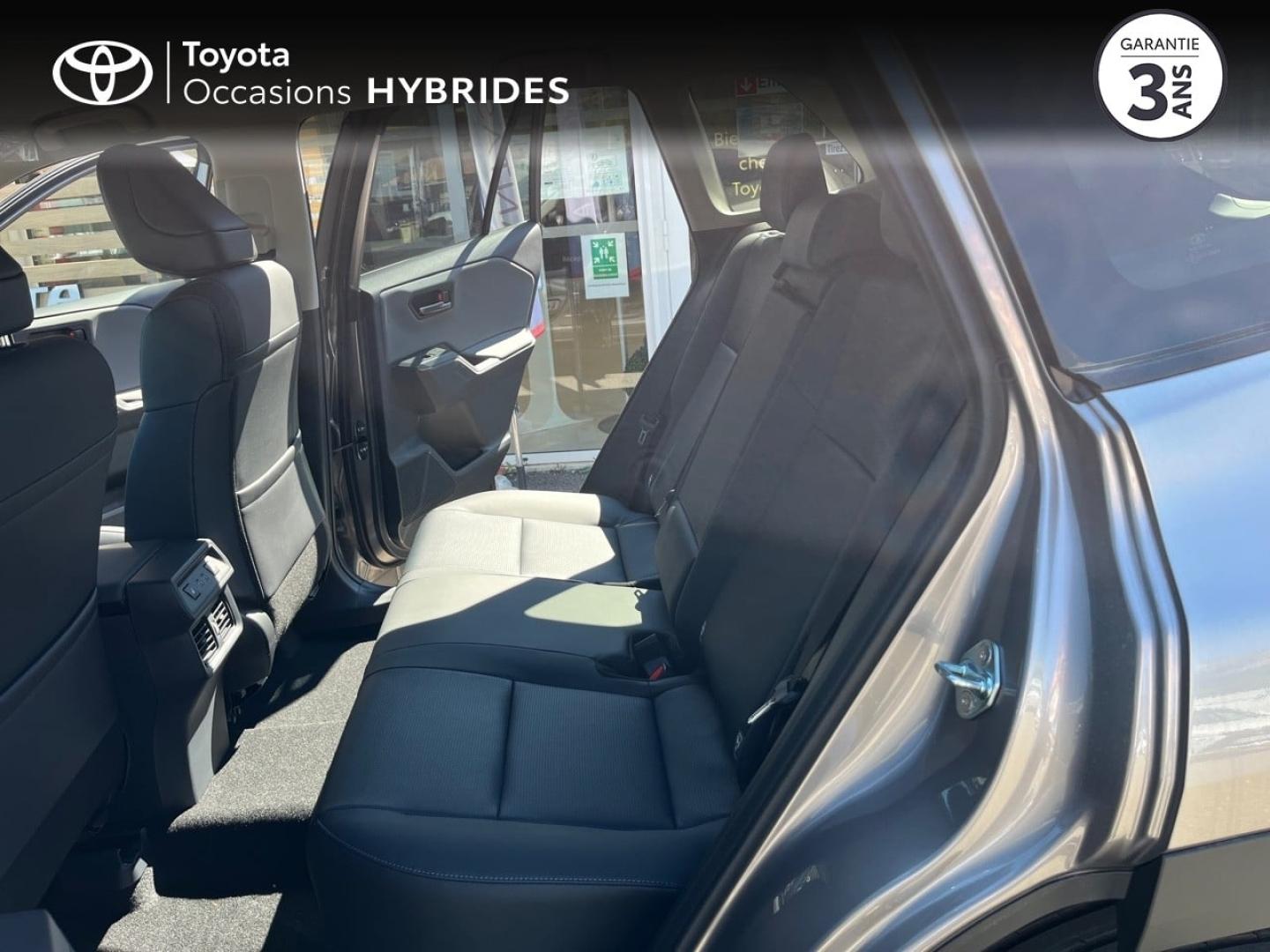 TOYOTA RAV4 2.5 Hybride Rechargeable 309ch Lounge AWD-i NG25 - photo 12