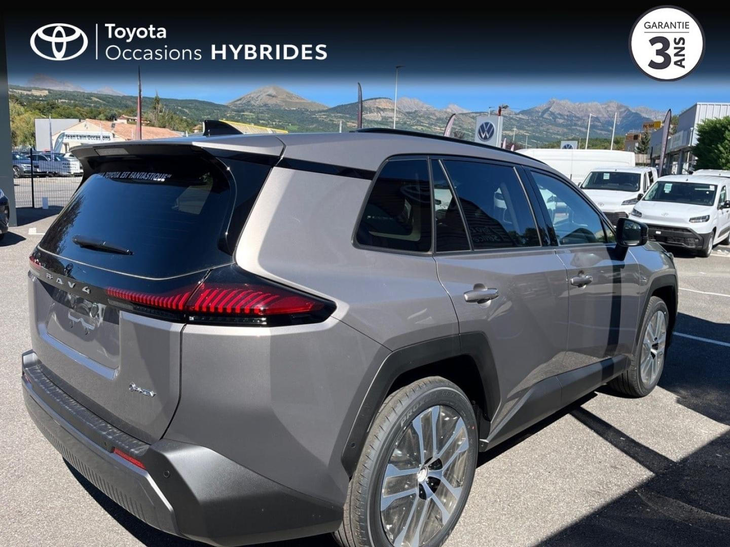TOYOTA RAV4 2.5 Hybride Rechargeable 309ch Lounge AWD-i NG25 - photo 18