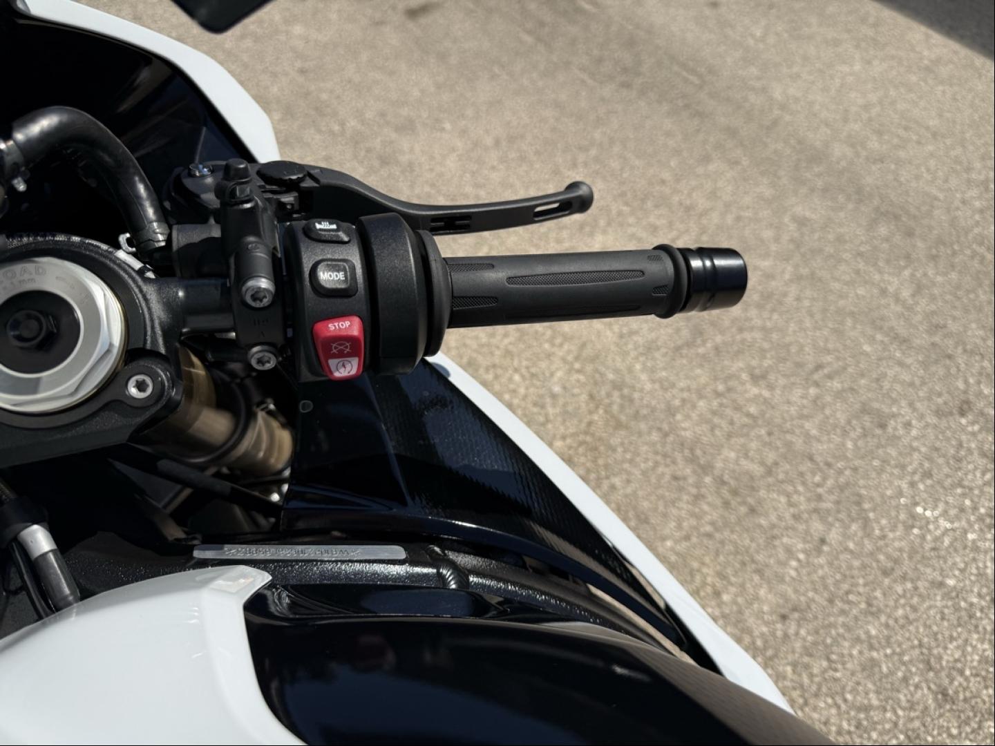 BMW S S 1000 RR A partir de 424€/ mois - photo 7
