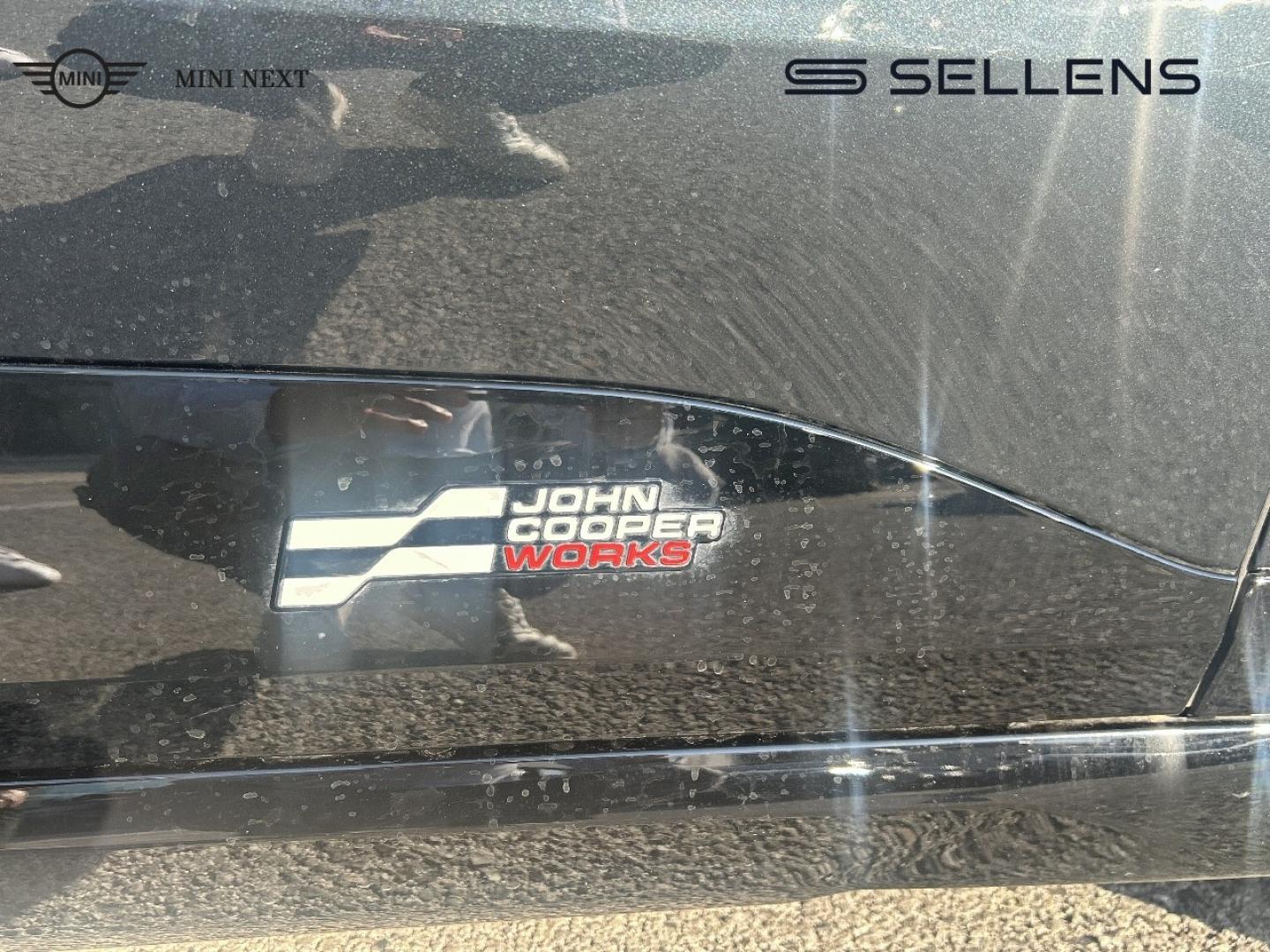 MINI Aceman JCW E 258ch JCW - photo 15