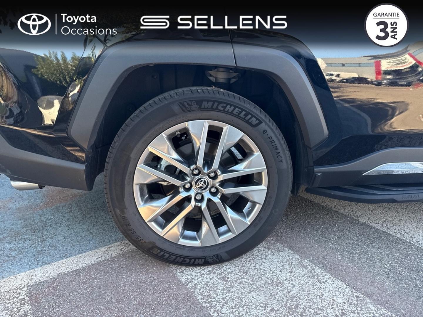 TOYOTA RAV4 2.5 Hybride 218ch Lounge 2WD MY24 - photo 16