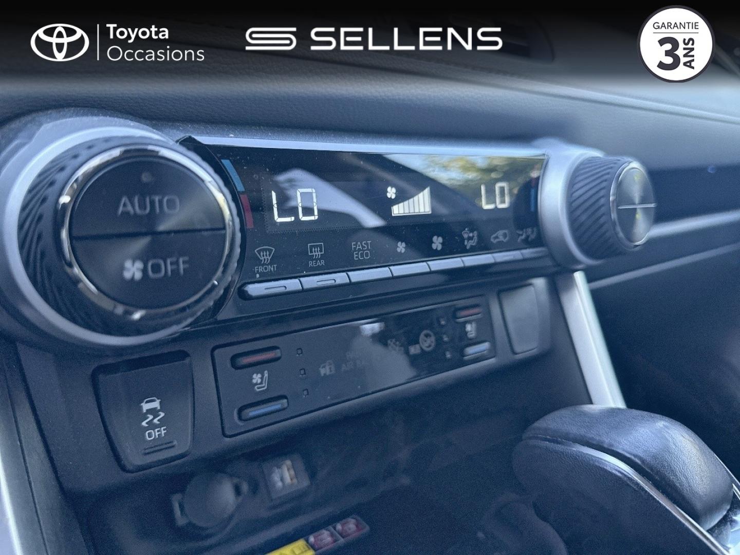 TOYOTA RAV4 2.5 Hybride 218ch Lounge 2WD MY24 - photo 18