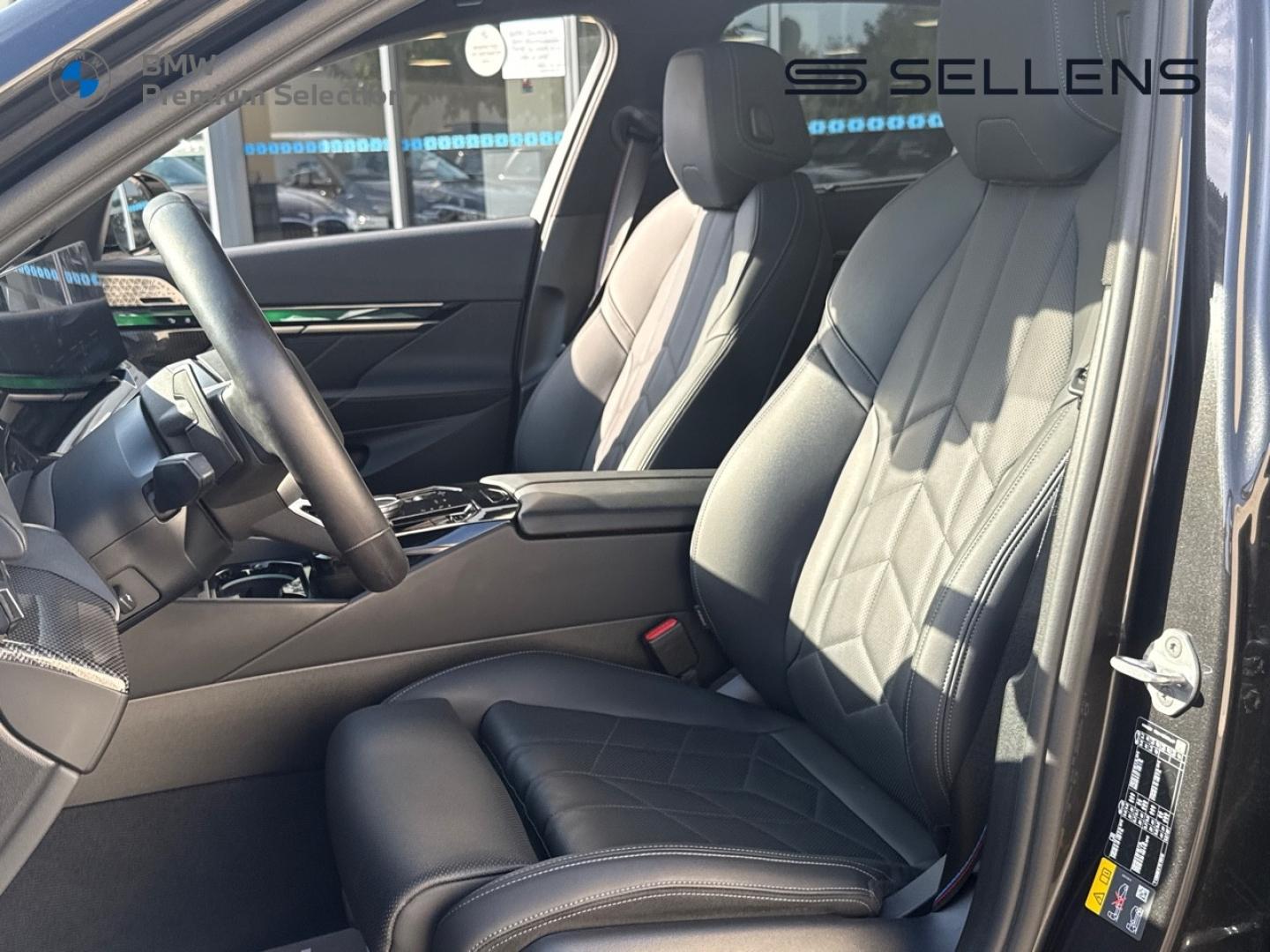 BMW Série 5 550e 489ch M Sport xDrive - photo 4