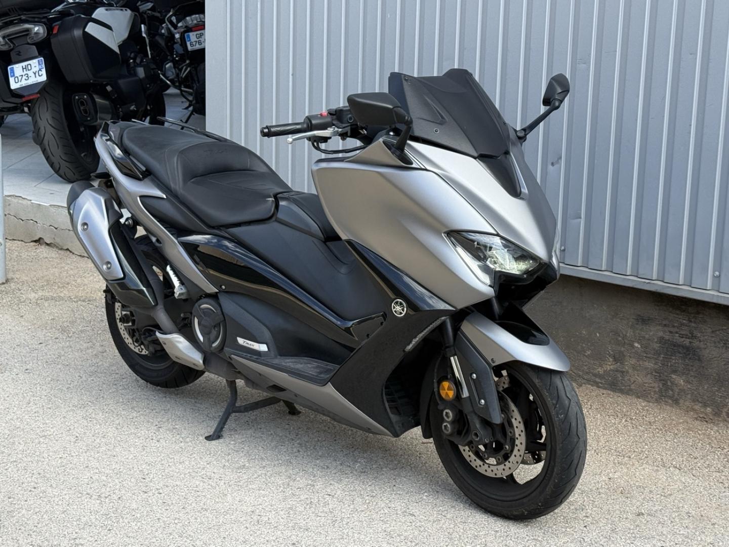 Photo YAMAHA XP T-Max XP T-Max 562 Garantie 12 mois