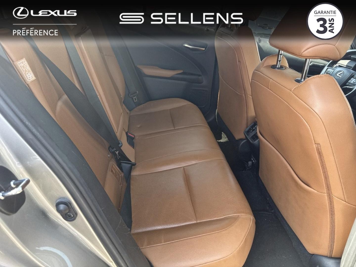 LEXUS UX 250h 2WD Executive MY22 - photo 7